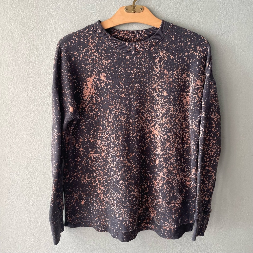 ♦️5/$15♦️ Time & Tru | Bleach Dyed Pullover Sweater
